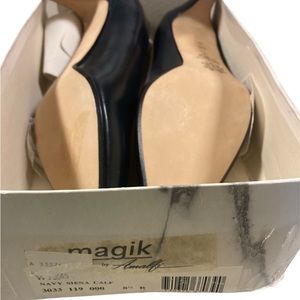 Navy Blue New Vintage 2” heel